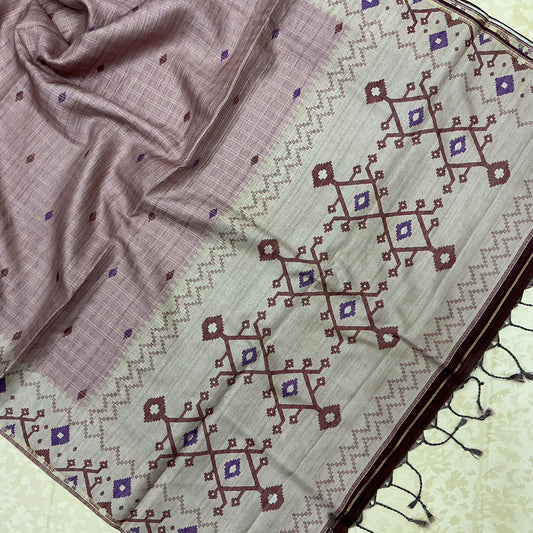 Soft Mauve Handloom Tusser Ikkat Printed Saree with Geometric Pallu Design