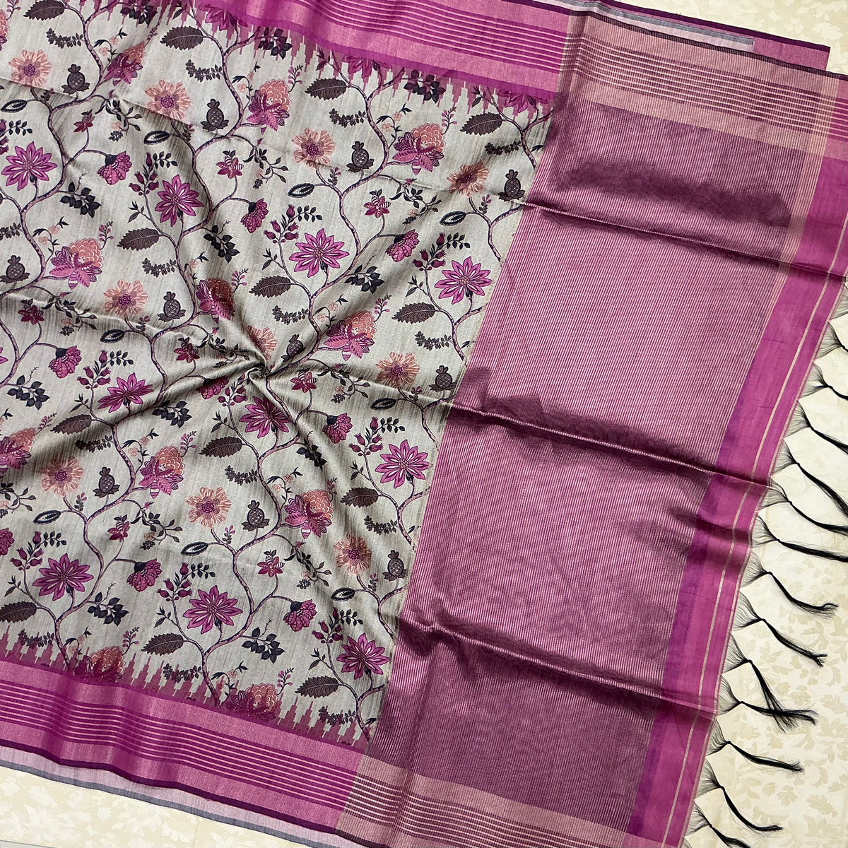 TUSSAR PRINTED SAREE