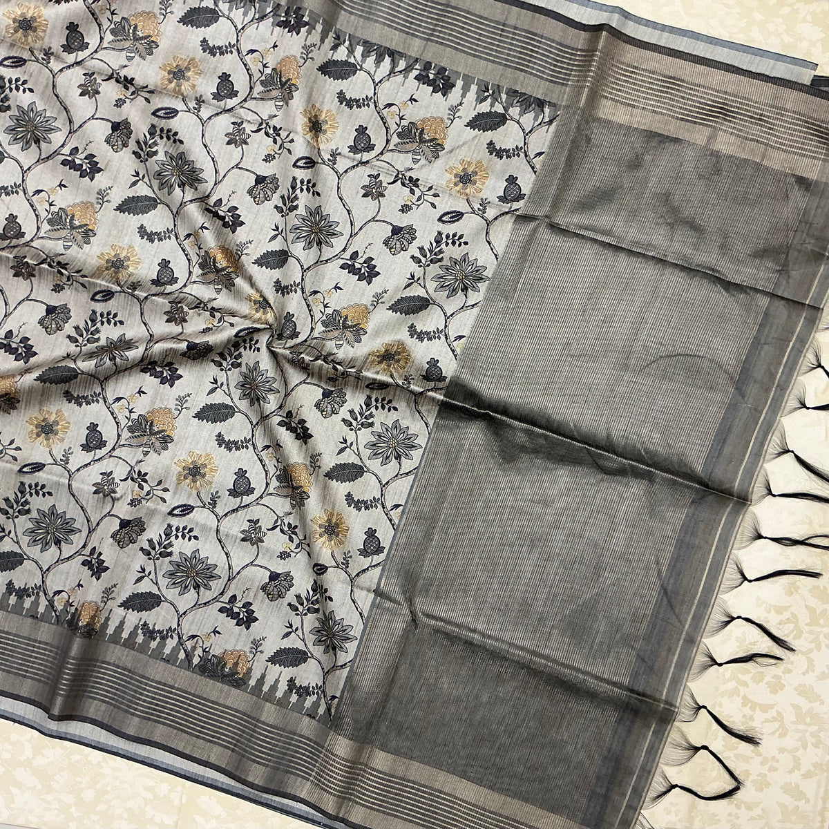 TUSSAR PRINTED SAREE